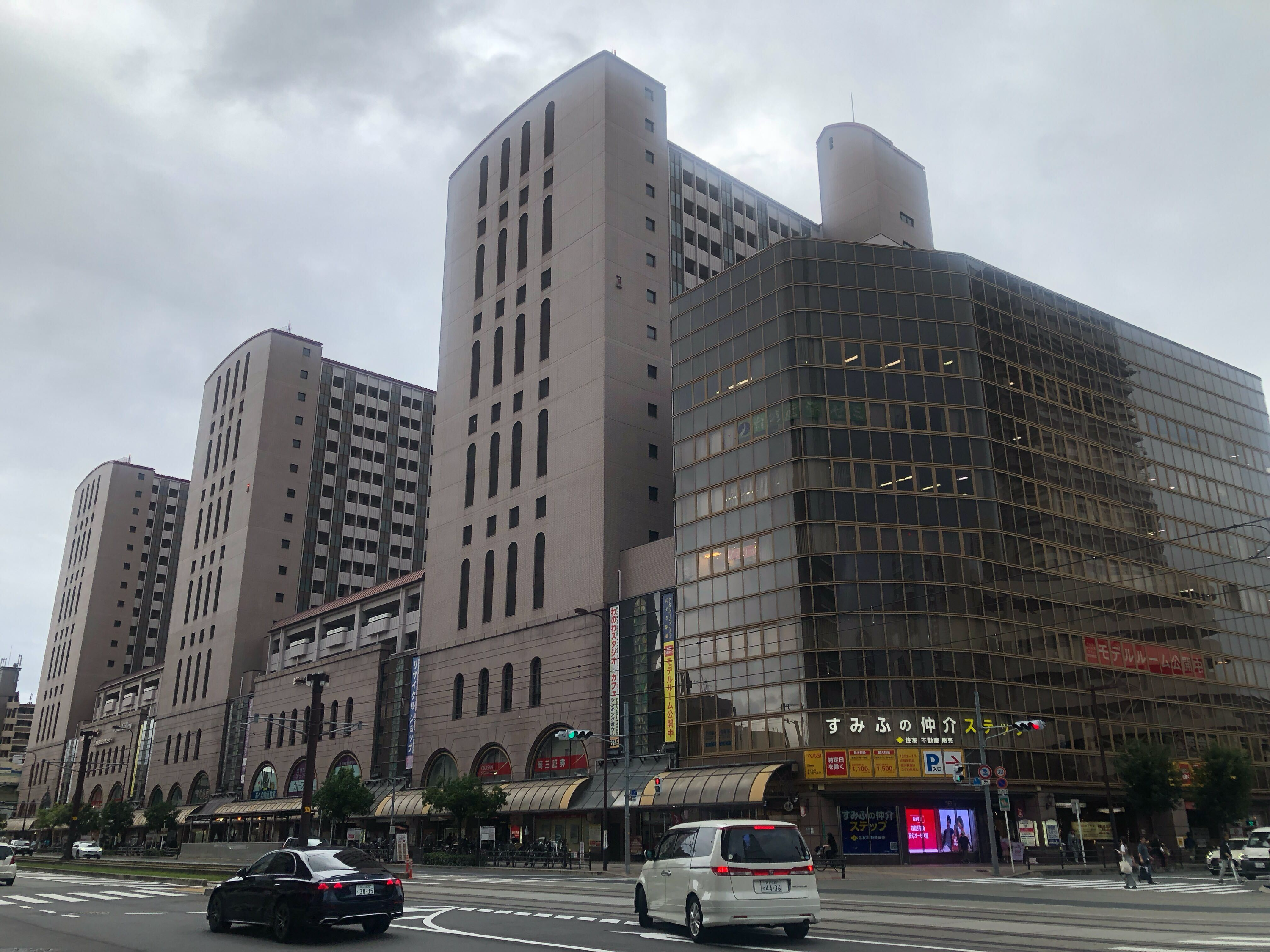 ユニ・アルス天神橋EAST